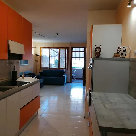 Con 2 Terrazze A 300 Mt Dal Centro Apartamento