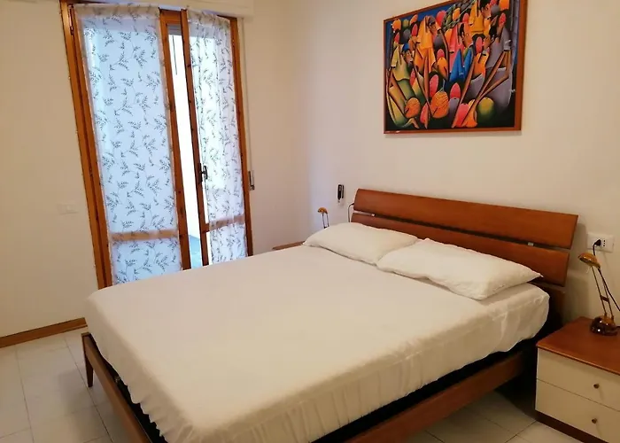 Con 2 Terrazze A 300 Mt Dal Centro