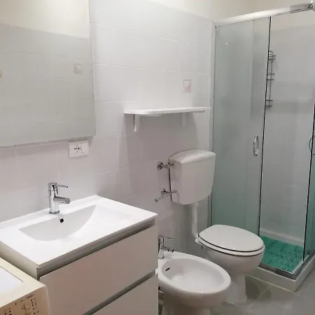Apartamento Con 2 Terrazze A 300 Mt Dal Centro *