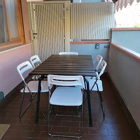 Con 2 Terrazze A 300 Mt Dal Centro Apartmán Porto Azzurro