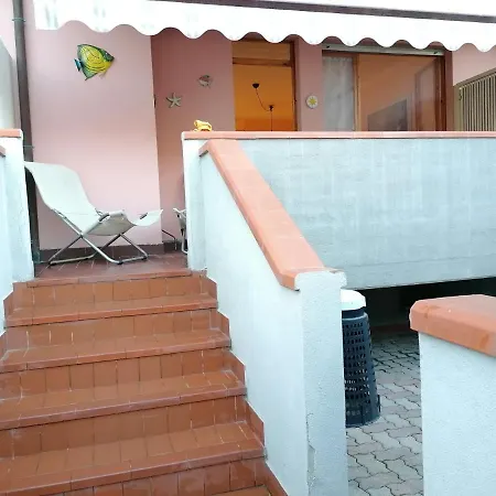 Con 2 Terrazze A 300 Mt Dal Centro Apartamento Porto Azzurro