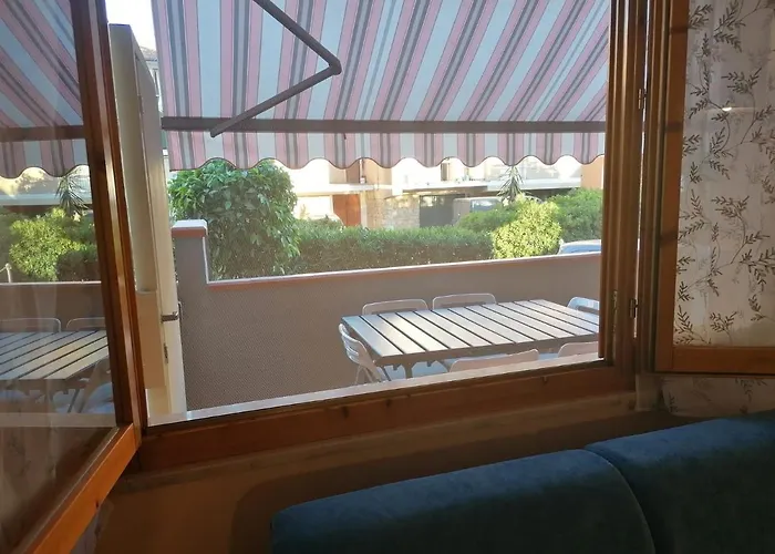 Lägenhet Con 2 Terrazze A 300 Mt Dal Centro *